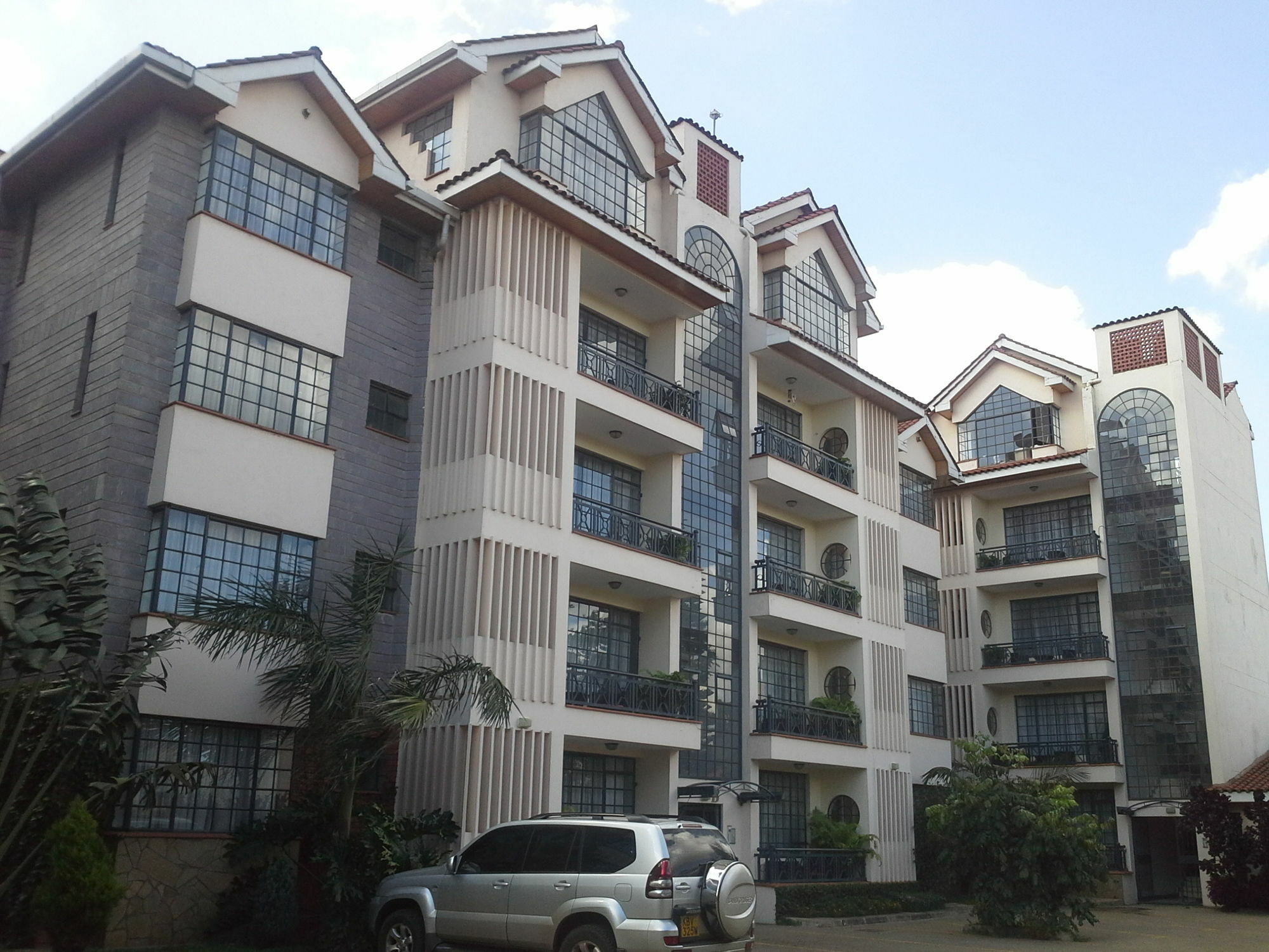 Meltonia Luxury Suites Nairobi Kültér fotó
