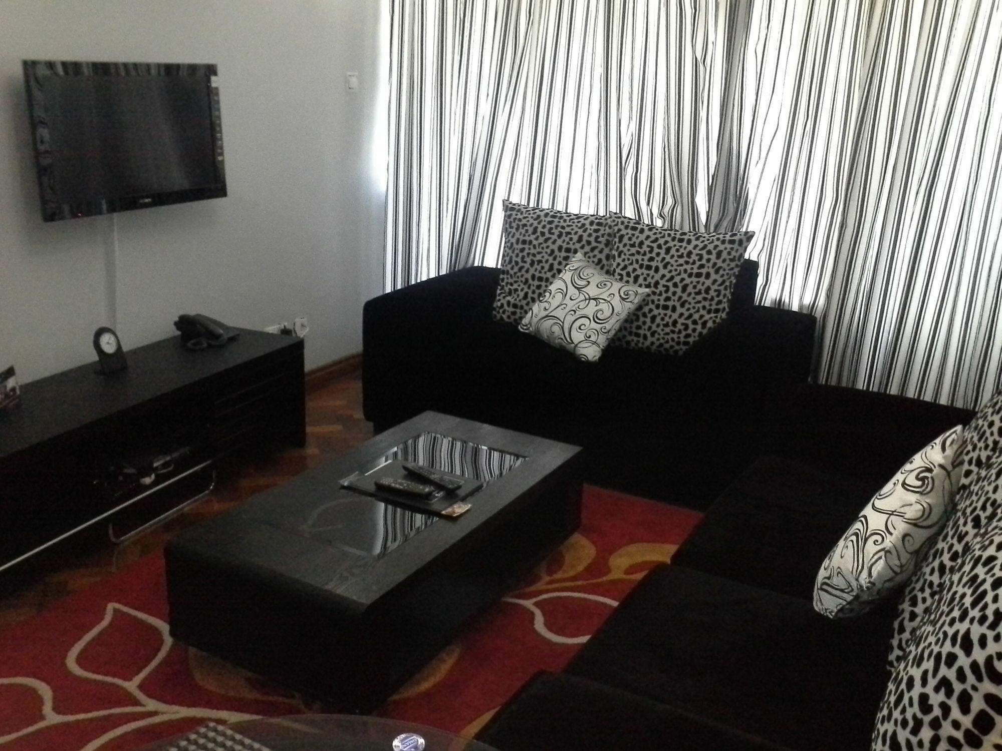 Meltonia Luxury Suites Nairobi Kültér fotó