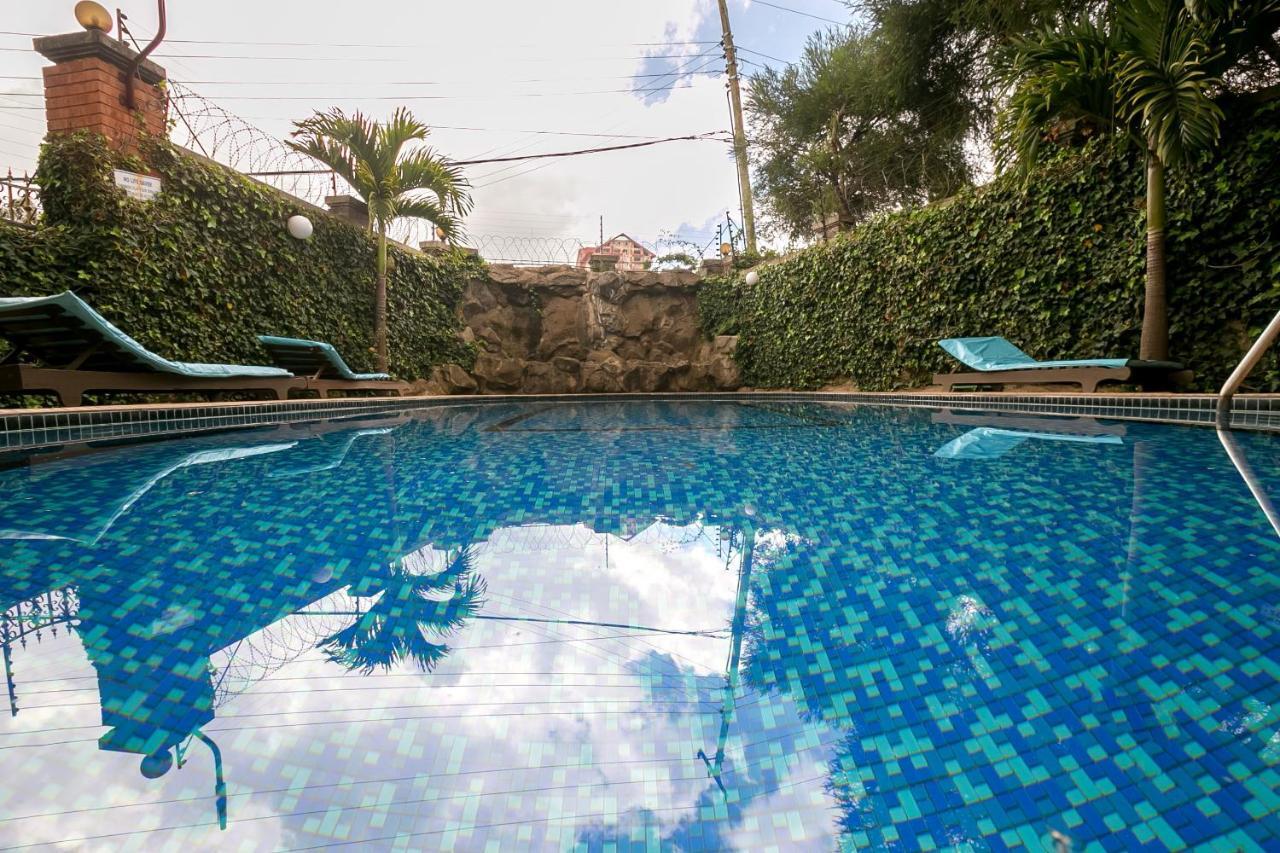 Meltonia Luxury Suites Nairobi Kültér fotó